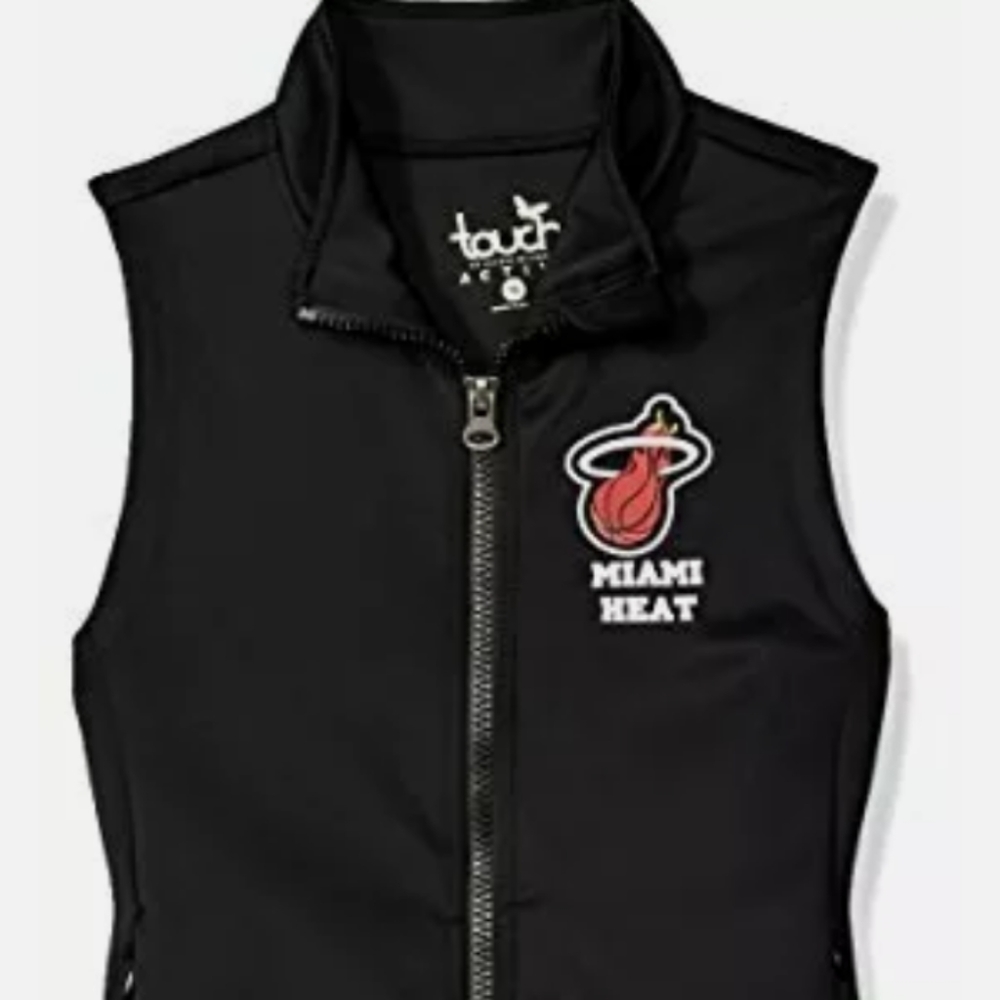WOMEN'S NWT MIAMI HEAT FULL ZIPPER VEST